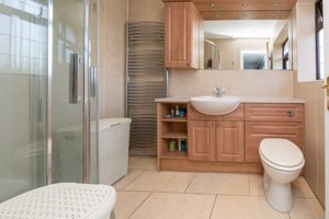 EN-SUITE- click for photo gallery